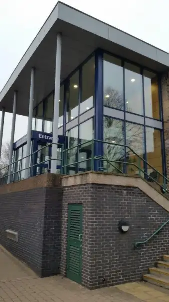 Commercial Aluminium Entrance Doors Porch Curtain Walling Screen: Swipe To View More Images